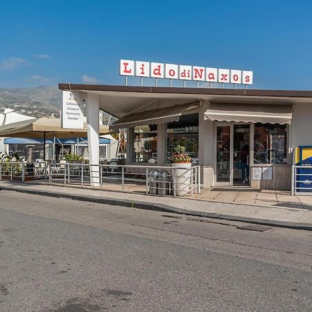 Апартаменти Naxos Bay Flat With Terrace 50 Meters From The Sea Джардіні-Наксос Екстер'єр фото