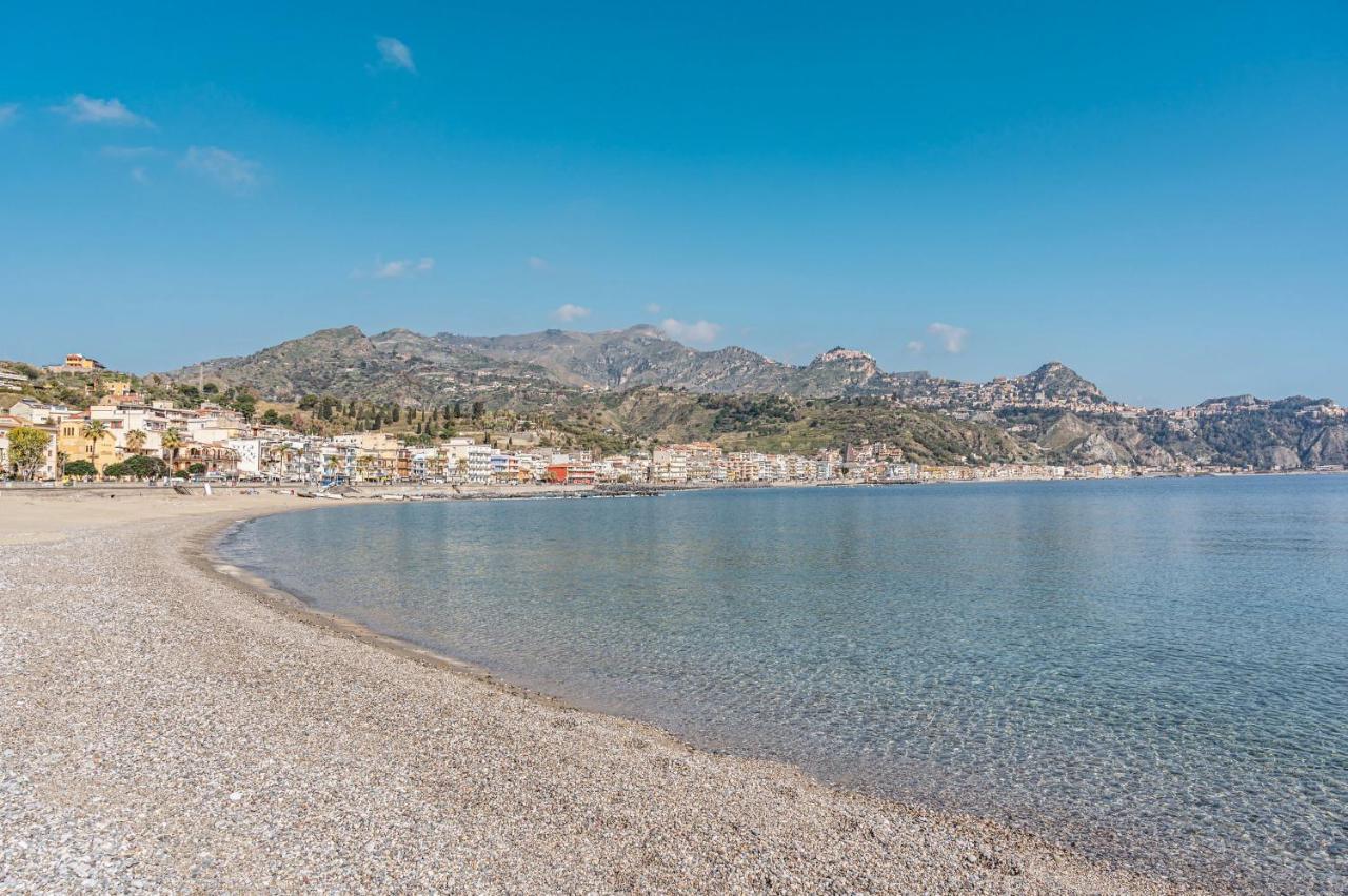 Апартаменти Naxos Bay Flat With Terrace 50 Meters From The Sea Джардіні-Наксос Екстер'єр фото