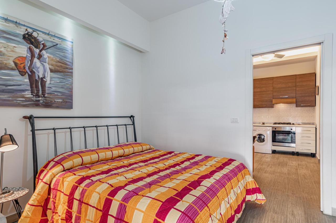 Апартаменти Naxos Bay Flat With Terrace 50 Meters From The Sea Джардіні-Наксос Екстер'єр фото