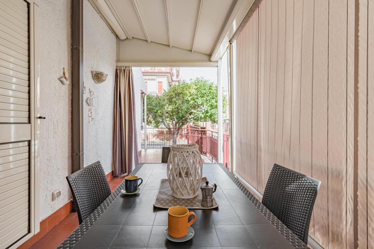 Апартаменти Naxos Bay Flat With Terrace 50 Meters From The Sea Джардіні-Наксос Екстер'єр фото